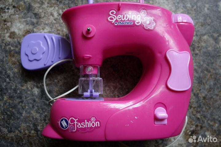 Детская швейная машинка, и портативная