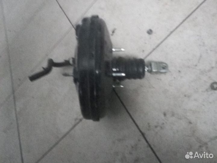 Вакуумный усилитель тормозов хюндай Солярис 2013г