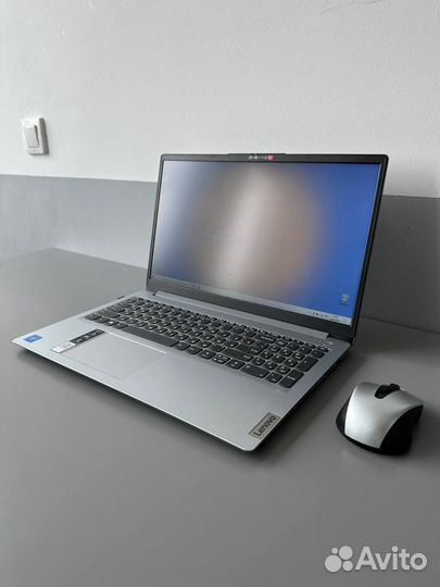 Ноутбук Lenovo