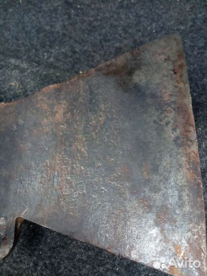 Топоры одним лотом