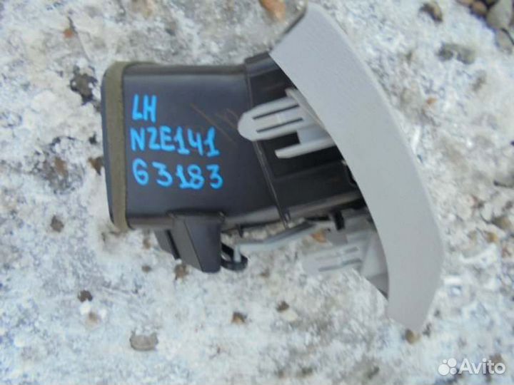 Дефлектор левый Toyota Corolla Axio NZE141 1NZ-FE