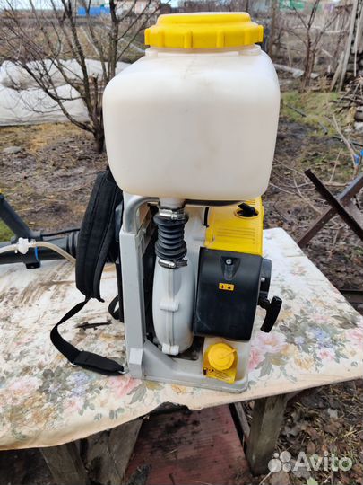 Бензиновый опрыскиватель Champion PS257