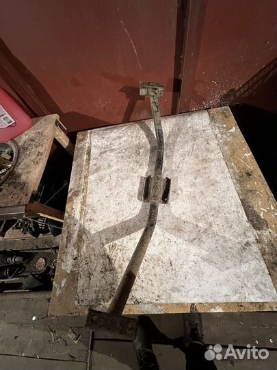 Фаркоп на ваз 2110