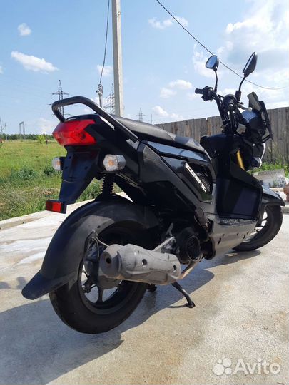Honda Zoomer X