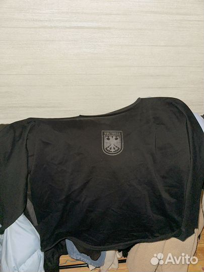 Лонгслив vultures