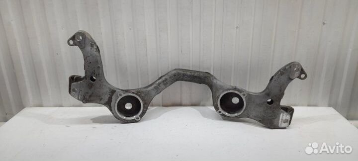 Балка передняя поперечная Porsche Cayenne 2003