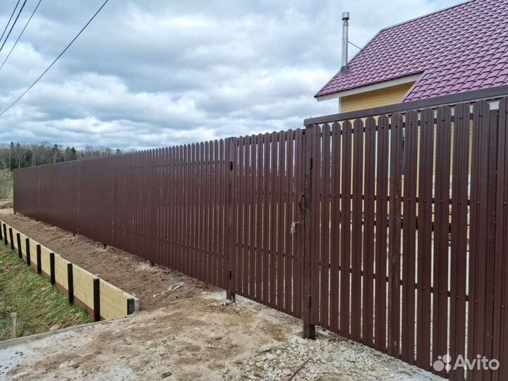 Заборы из профнастила