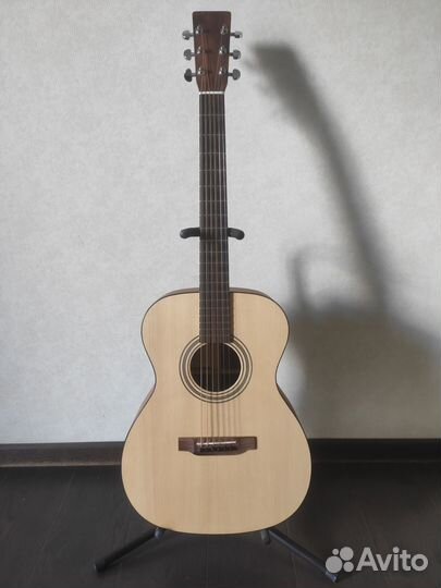 Мастеровая акустическая гитара (OM, folk)