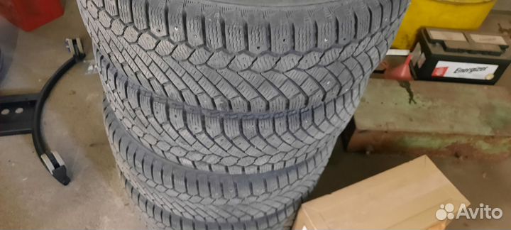 Continental VancoWinter 2 225/65 R17