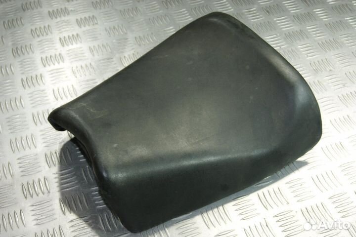 Сидение переднее Suzuki Bandit 250-1