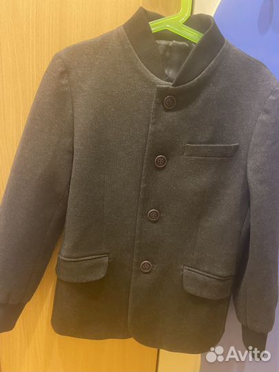 Пиджак-бомбер на мальчика 128р в школу