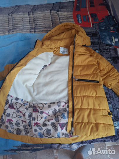 Осенняя куртка для девочки