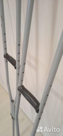 Костыли подмышечные