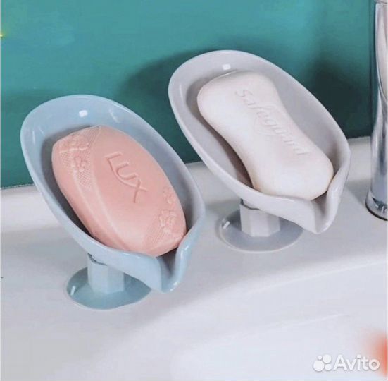 Мыльница на ножке со сливом