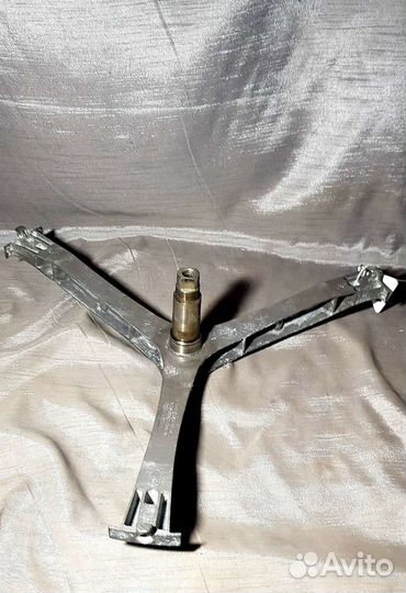 Крестовина стиральной машины Samsung 8кг