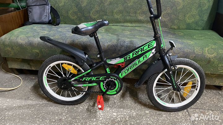 Детский велосипед 16