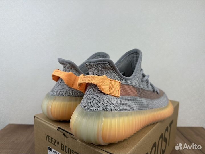 Кроссовки Adidas Yeezy 350. Размеры 42,43,44,45