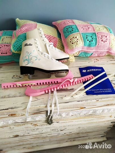 Коньки фигурные