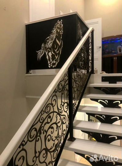 Ограждения и заборы