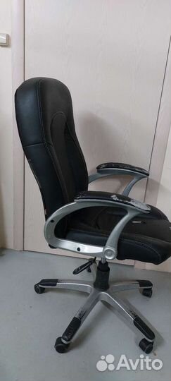 Компьютерное кресло руководителя бу