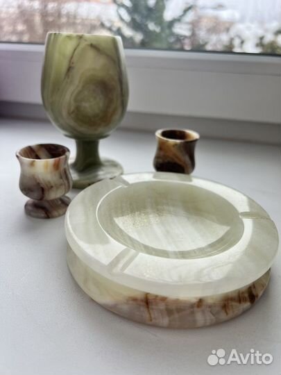 Рюмки фужер пепельница из оникса