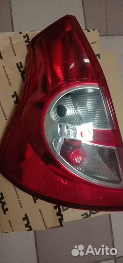 Фара левая renault sandero 1