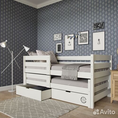 Детская кровать из березыс выкатным местом