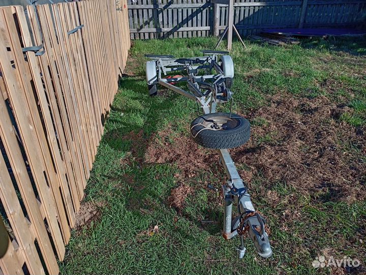 Прицеп легковой