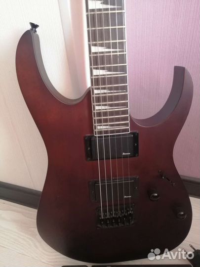 Электро гитара