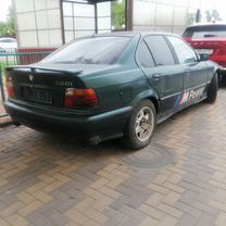 BMW 3 серия 1.6 MT, 1994, 300 000 км, с пробегом, цена 200 000 руб.
