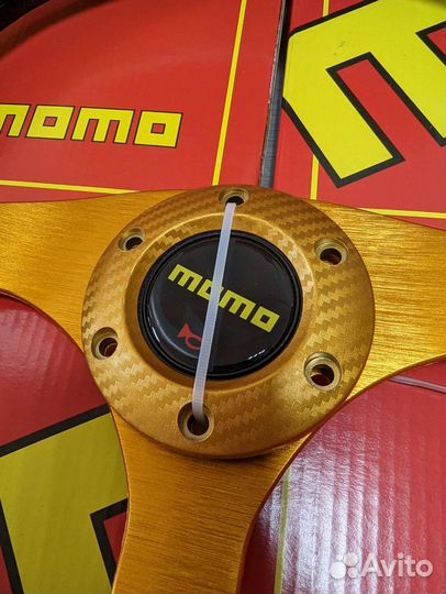 Гоночный руль momo реплика новый
