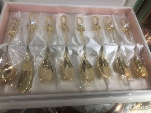 Столовые и чайные наборы