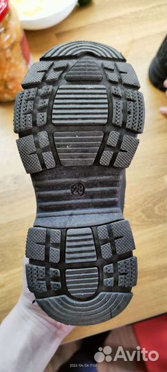 Ботинки для девочки