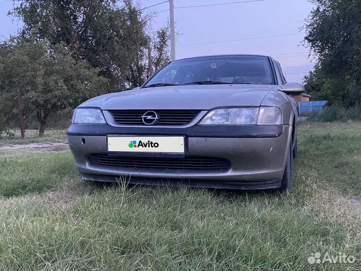 Opel Vectra 1.8 МТ, 1997, 165 000 км