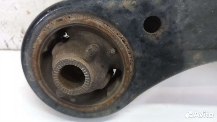 Рычаг передний правый нижний Toyota Camry XV50