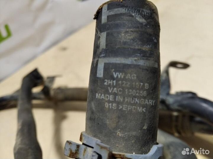 Трубка системы охлаждения Volkswagen Amarok 2010+