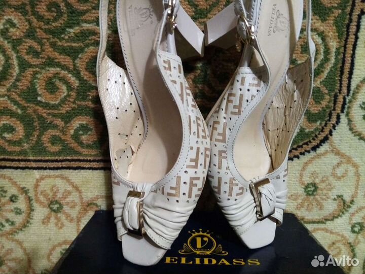 Босоножки женские 38 размер