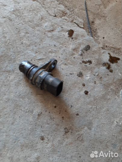 Датчик распредвала Люксген,Luxgen 7 suv