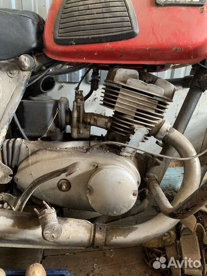 Мотоцикл иж Планета-4