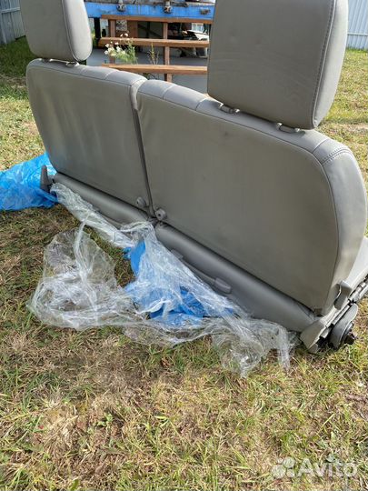 Третий ряд сидений toyota land cruiser 100