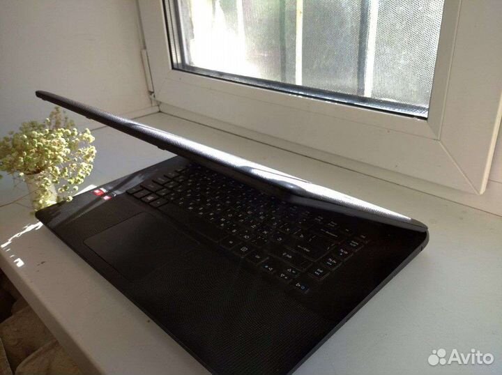 Ноутбук acer A4 4/4 1.8ghz /6gb/128gb