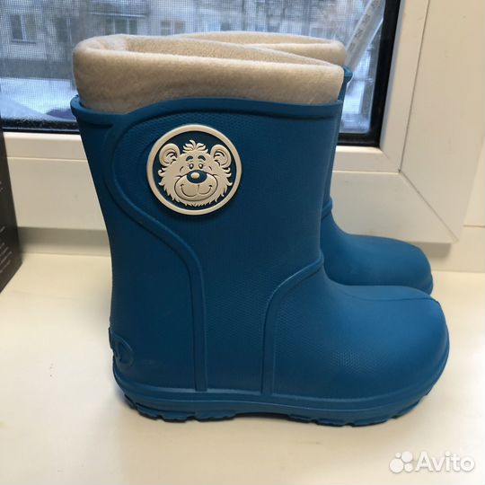 Резиновые сапоги