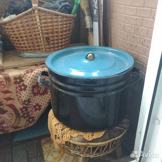 Кастрюля эмалированная 20 литров