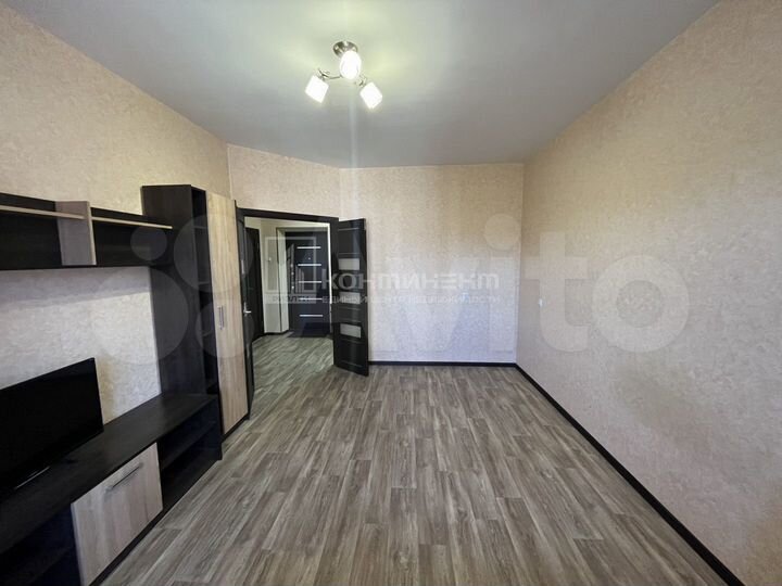 1-к. квартира, 42 м², 5/6 эт.