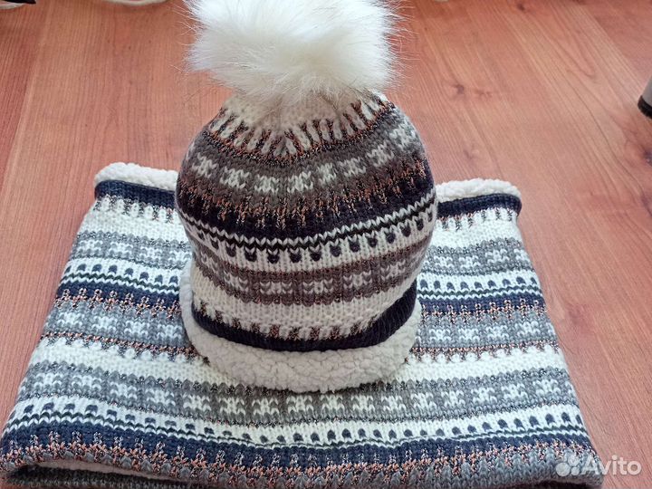Комплект шапка и снуд зимний для девочки р.50-52