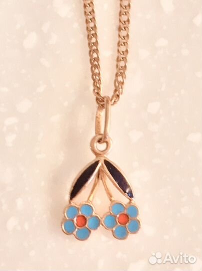 Золотая подвеска с эмалью СССР незабудки