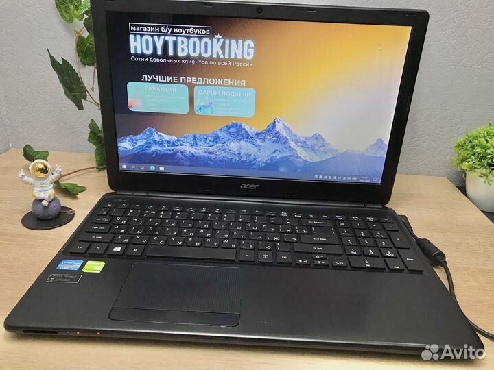 Ноутбук Acer мощный 2 видюхи на i3/8gb/SSD/HDD