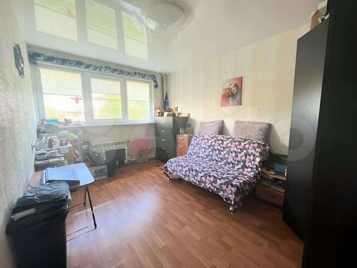 3-к. квартира, 60 м², 1/9 эт.