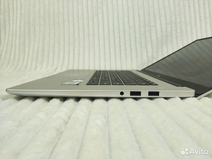 Huawei MateBook D15 I5 1135G7 8/256