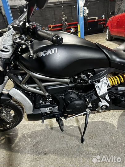 Ducati x diavel